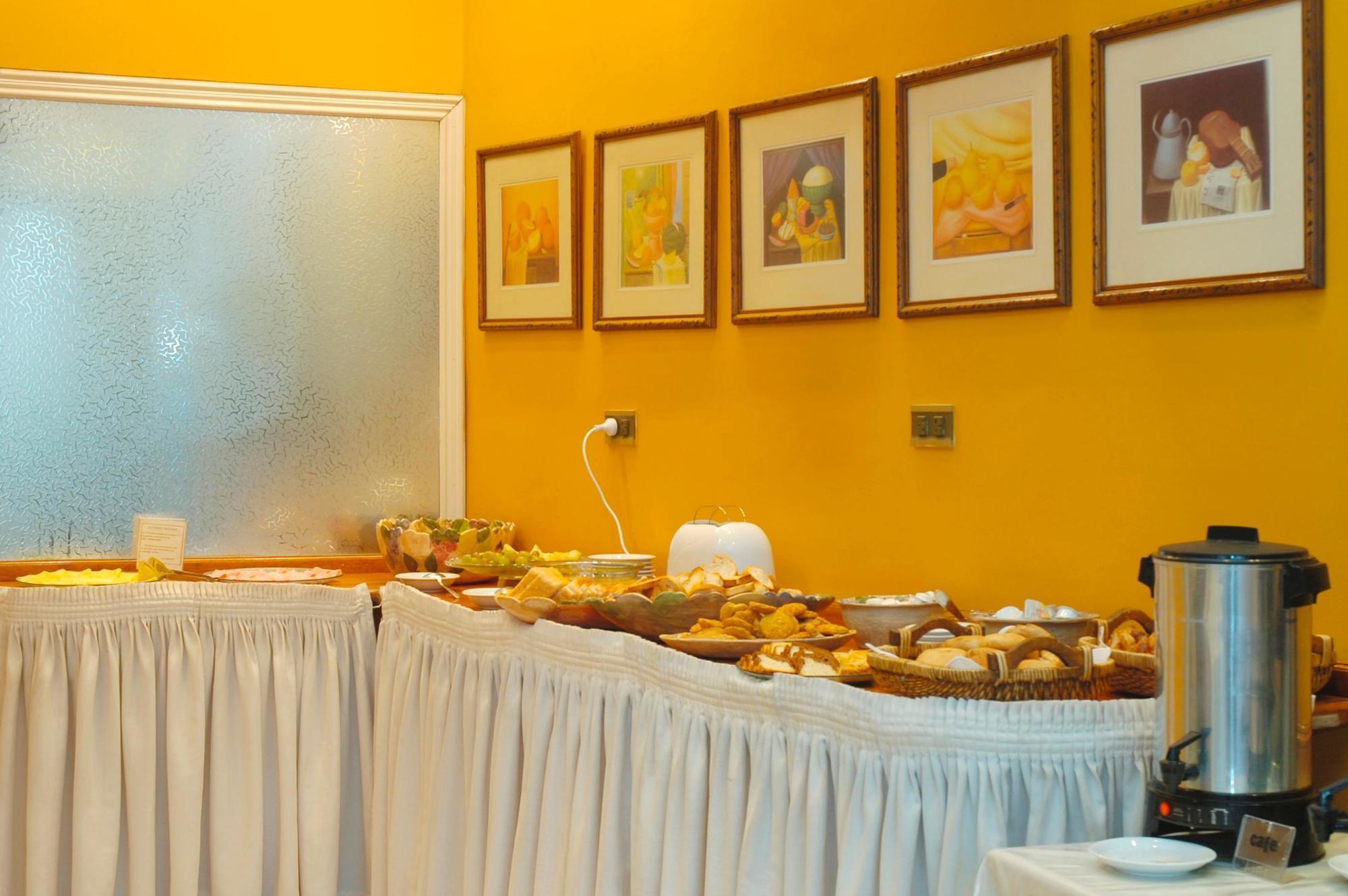 Hotel Provincial 멘도사 외부 사진
